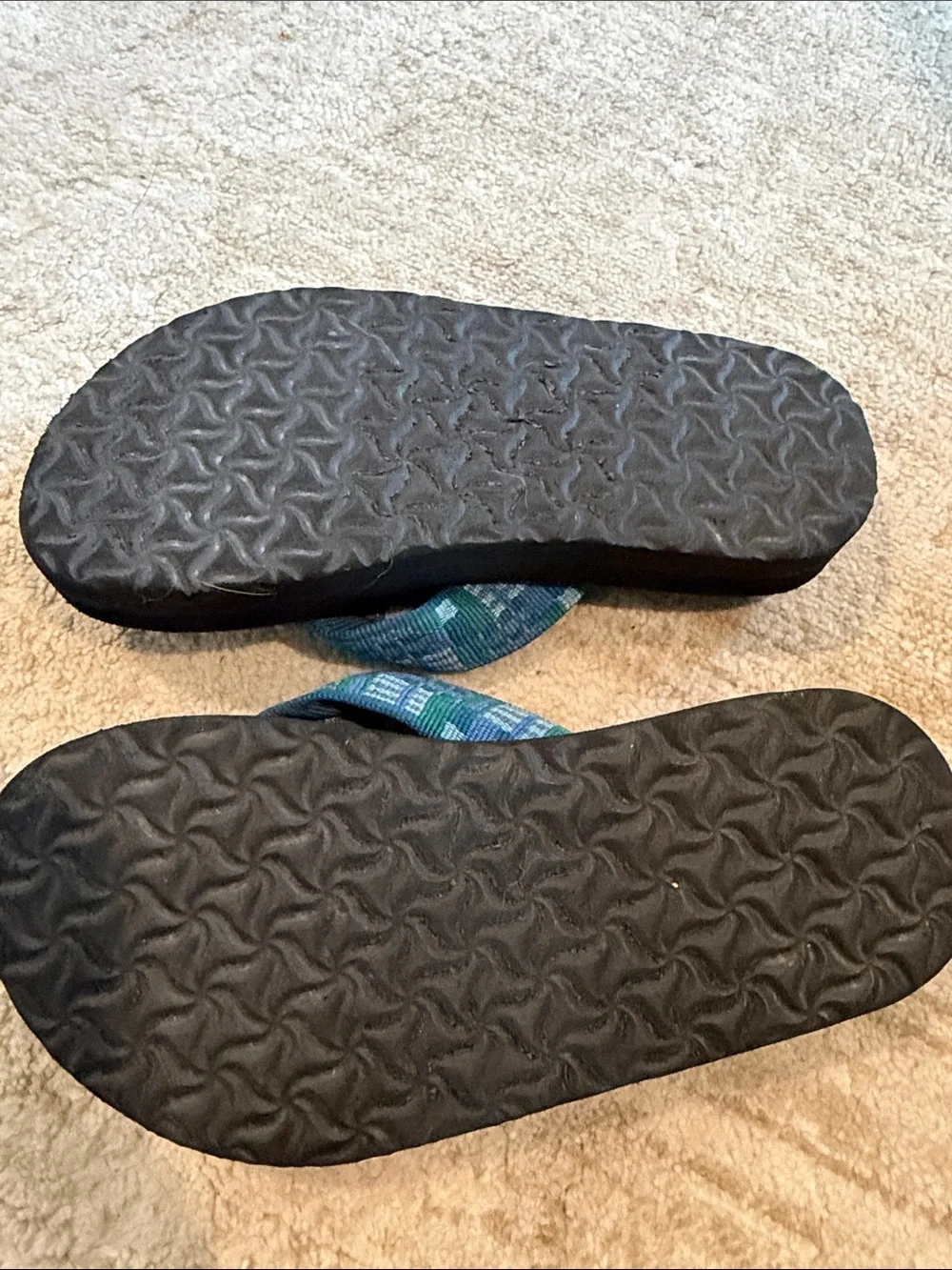 Teva Kids Blue & Green Patterned Strap Flip-Flops